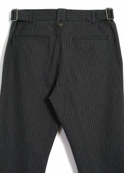 HANSEN GARMENTS FINN | Side Buckle Regular Trousers | Grey Pin 11 HANSEN GARMENTS FINN | Side Buckle Regular Trousers | Grey Pin -Hansen Shop finn side buckle regular trousers grey pin hansen garments 287437