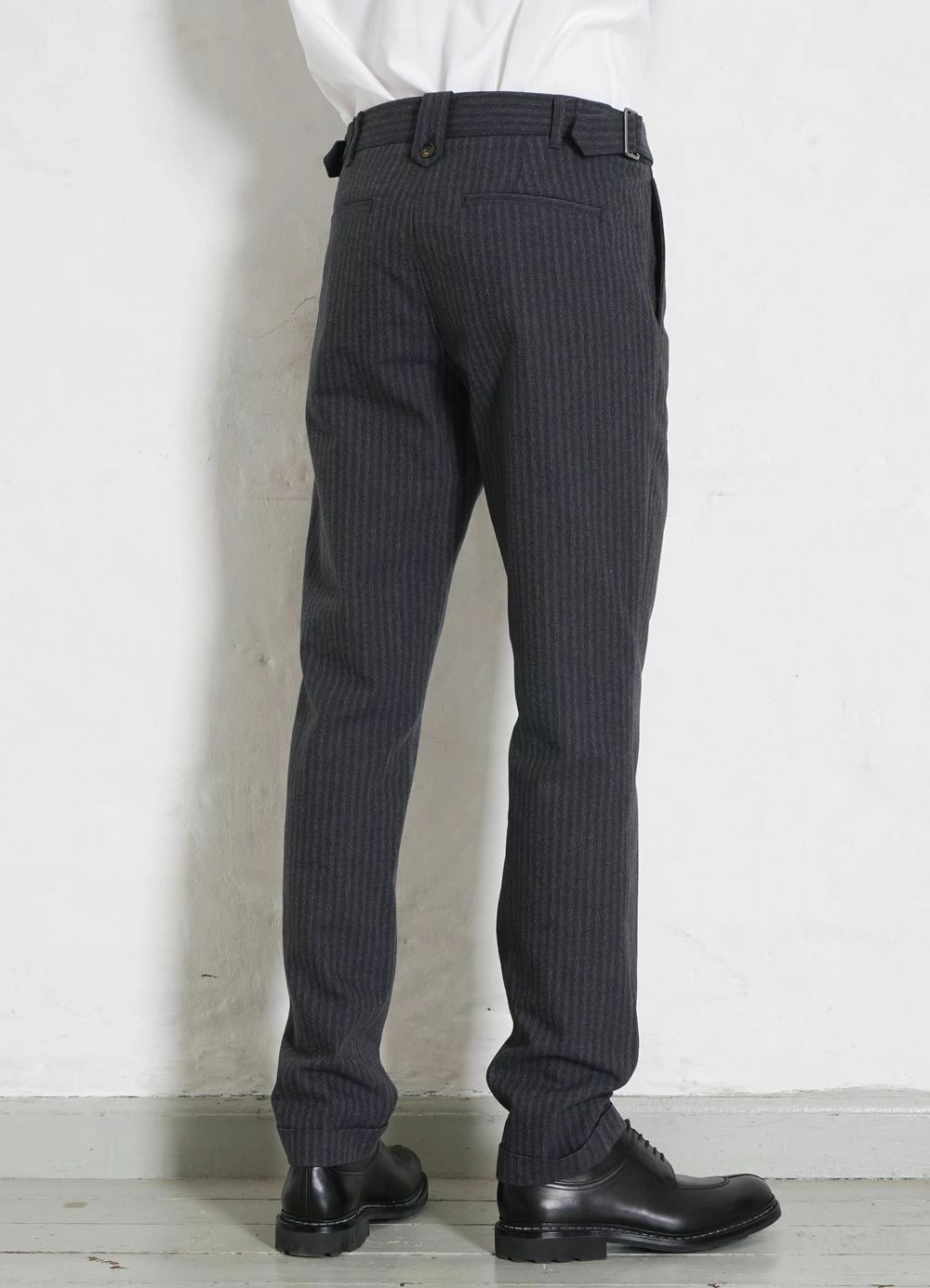 HANSEN GARMENTS FINN | Side Buckle Regular Trousers | Grey Pin 3 HANSEN GARMENTS FINN | Side Buckle Regular Trousers | Grey Pin - Image 3
