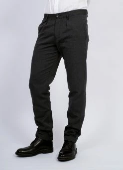 HANSEN GARMENTS FRANK | Regular Fit Trousers | Graphite -Hansen Shop frank regular fit trousers graphite 255 425685