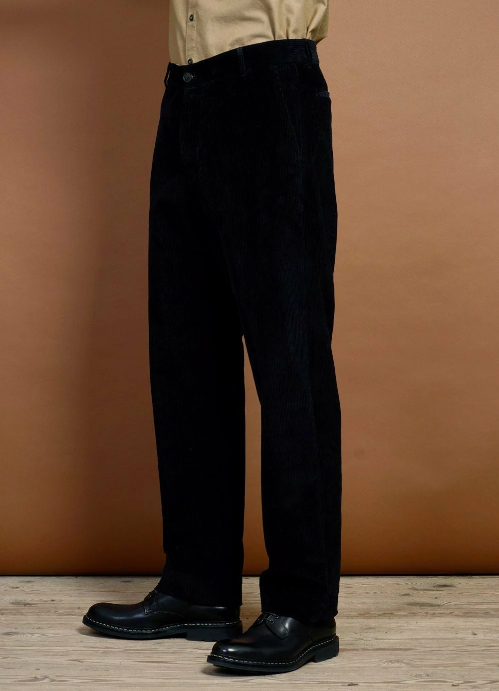 HANSEN GARMENTS KEN | Wide Cut Trousers | Black 3 HANSEN GARMENTS KEN | Wide Cut Trousers | Black - Image 3