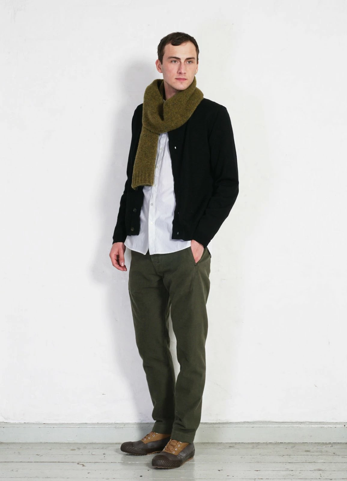 Front Page 63 Front Page -Hansen Shop svenning slim fit trousers dark green hansen garments 900663
