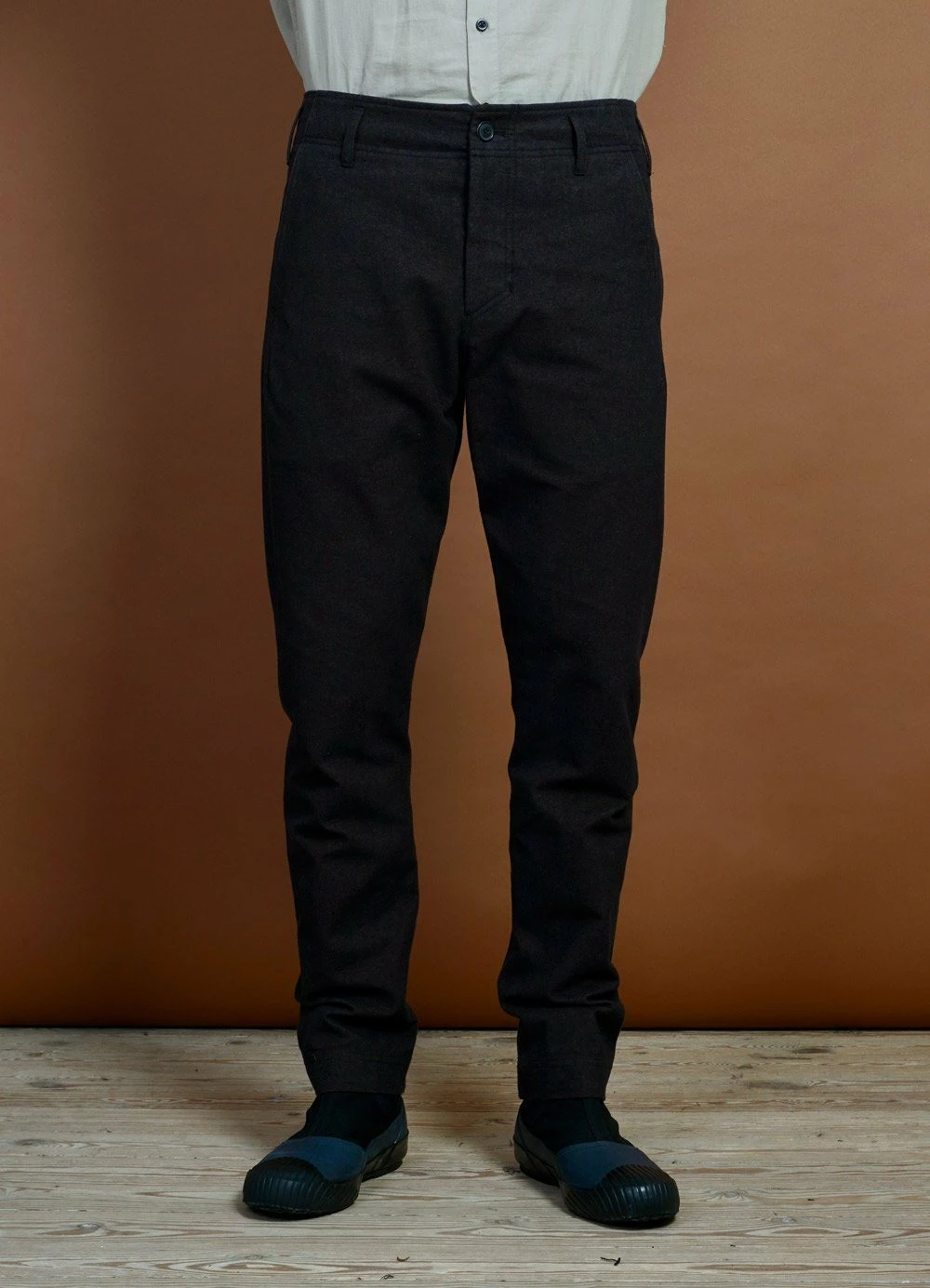 HANSEN GARMENTS SVENNING | Slim Fit Trousers | Nero 4 HANSEN GARMENTS SVENNING | Slim Fit Trousers | Nero - Image 4